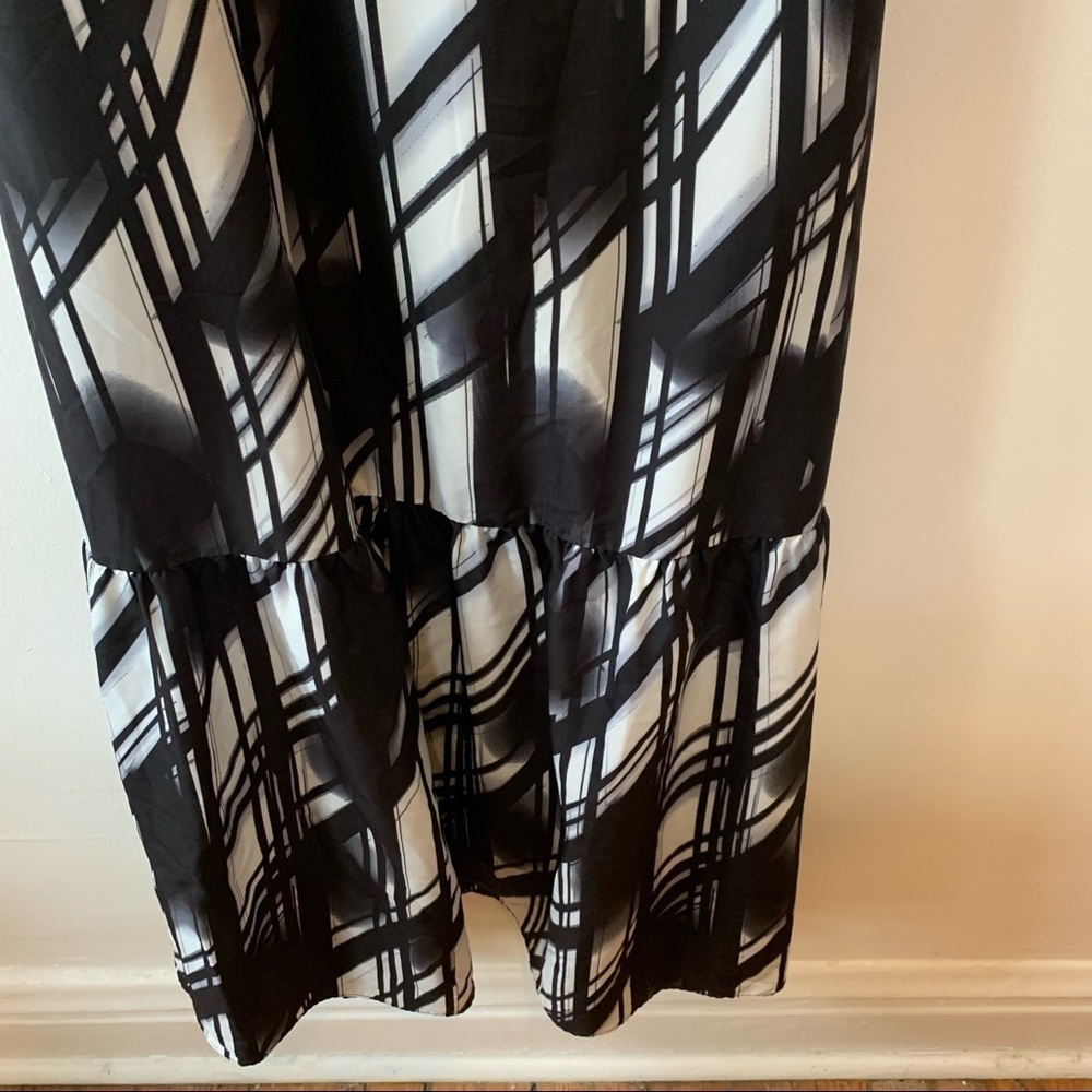 Parker Backless Printed Ruffle Hem Maxi Dress - Picture 5 of 7